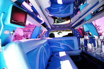 INTERNI-LIMOUSINE-BLUE-CRASH-ROMA-360